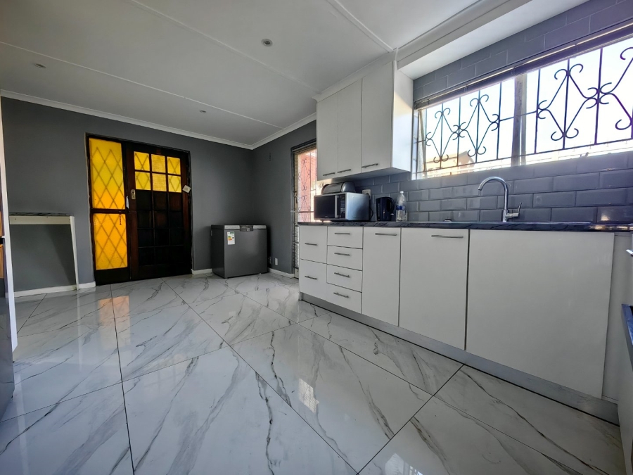 3 Bedroom Property for Sale in Westridge Western Cape